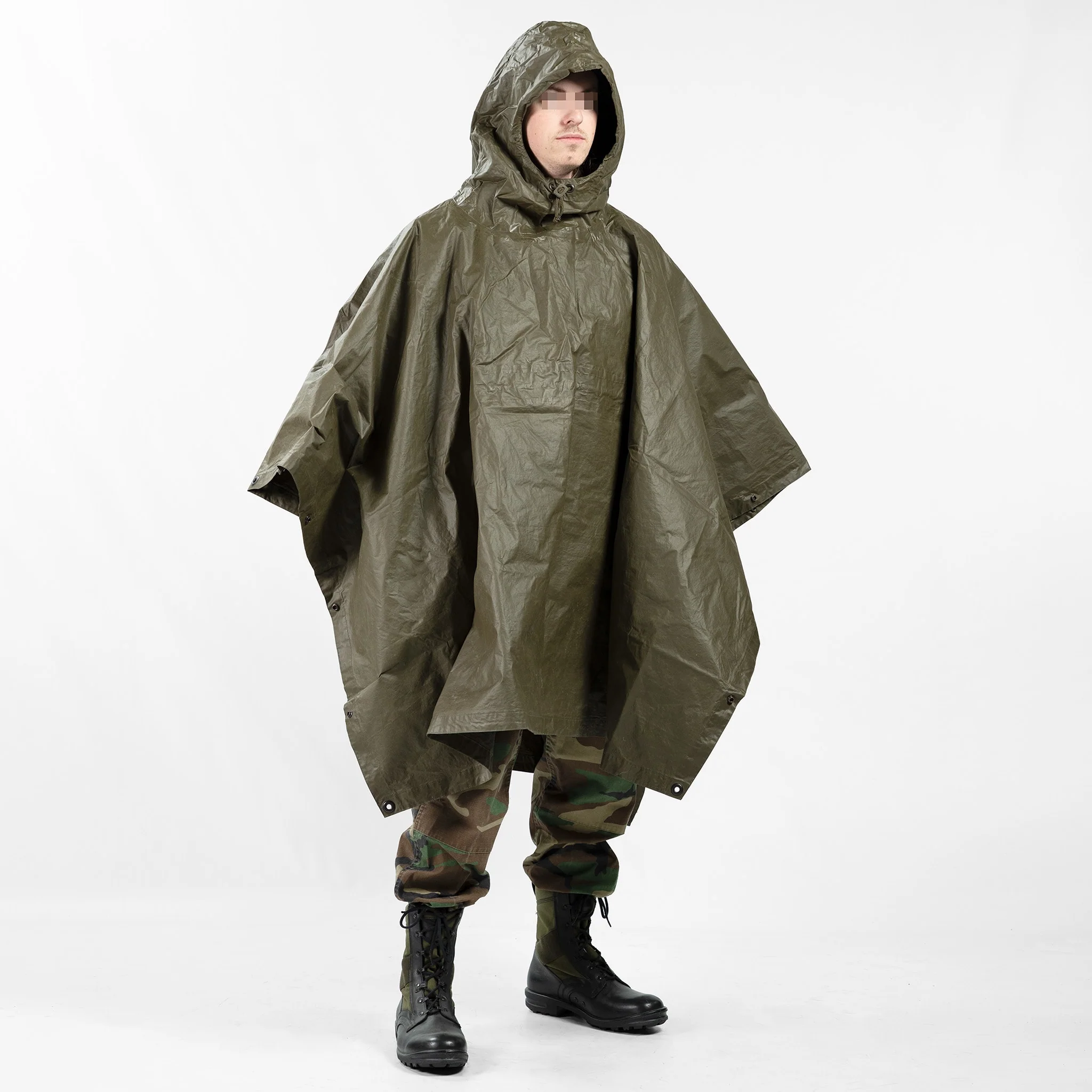 Austrian Olive Drab Nylon Poncho - Image 4