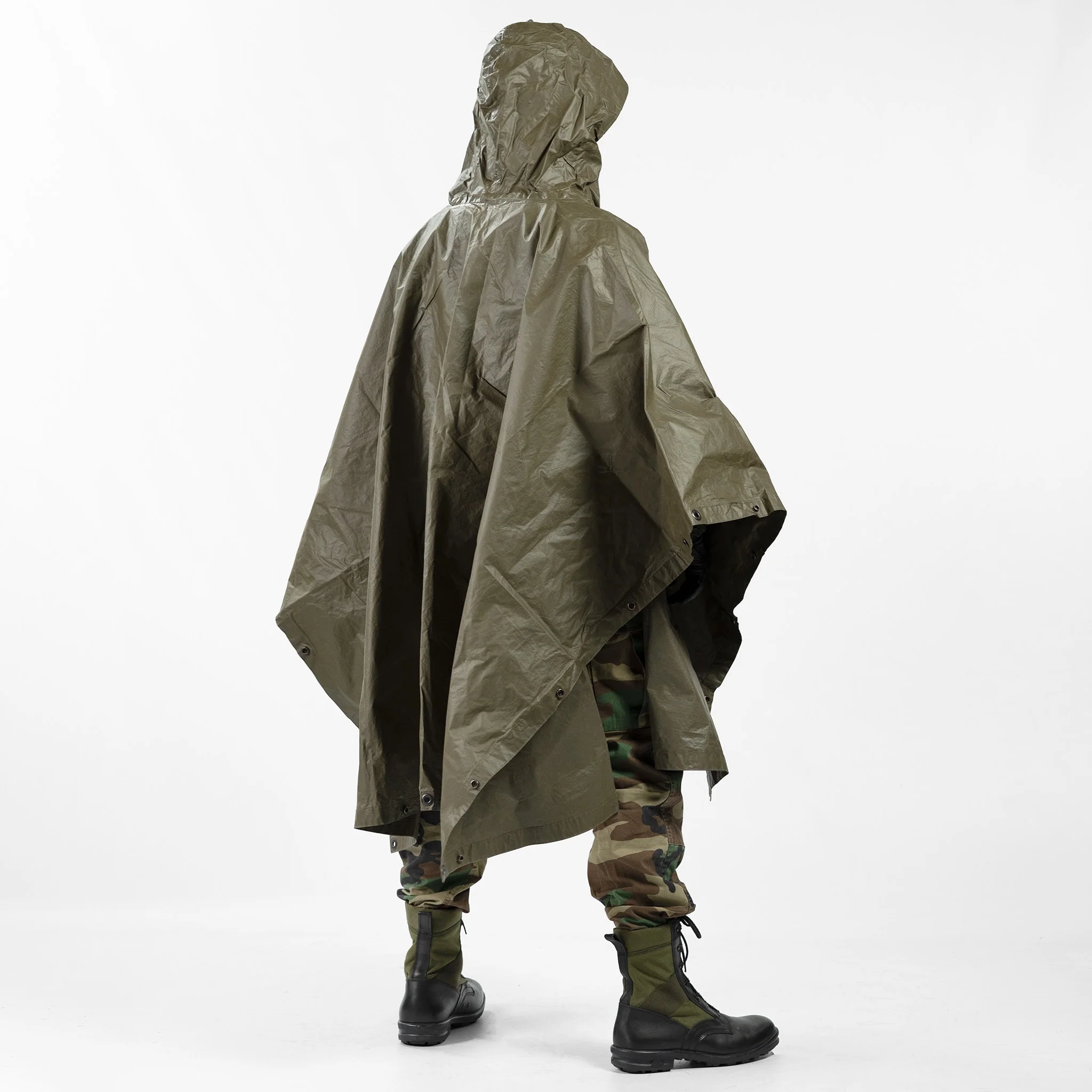 Austrian Olive Drab Nylon Poncho - Image 7