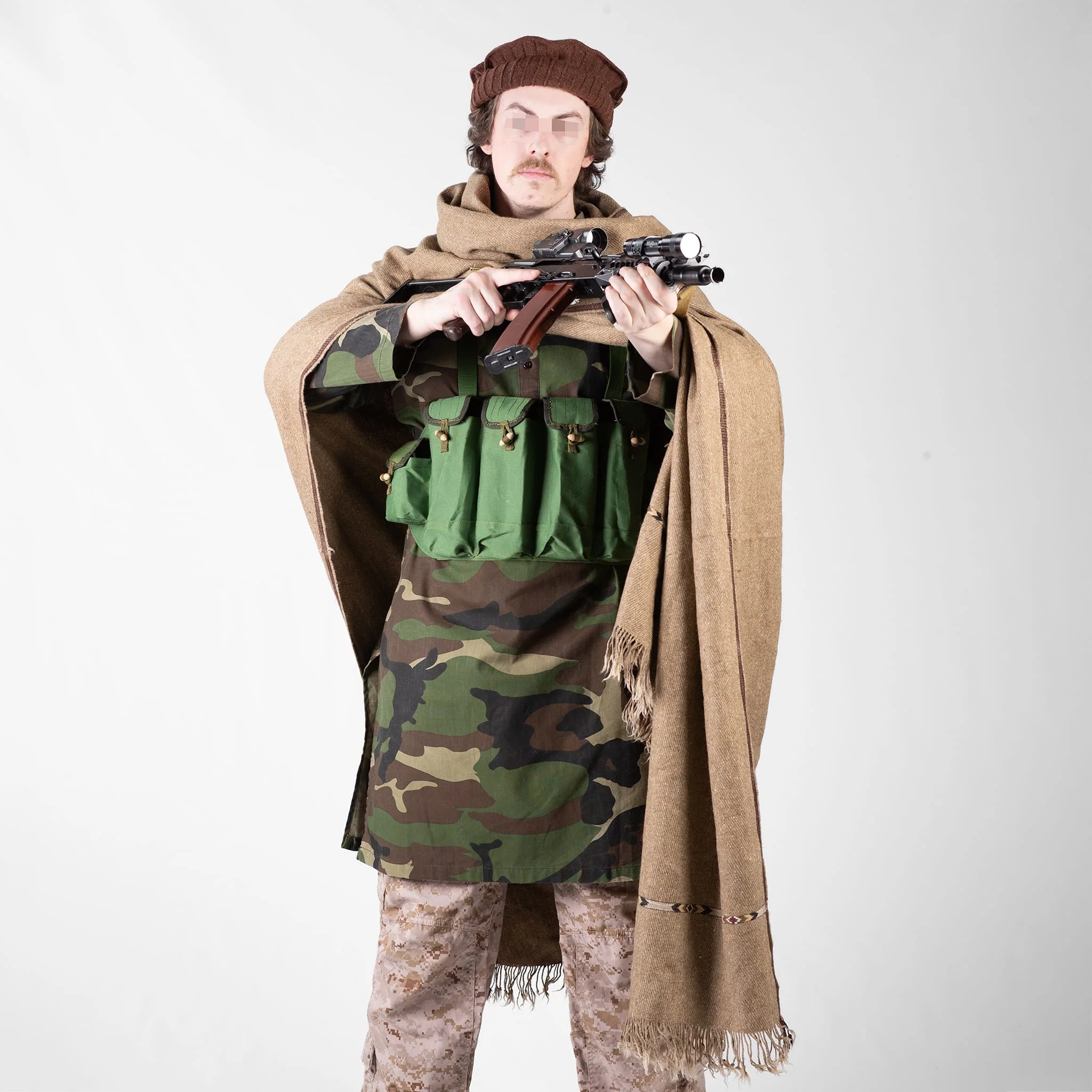 Chicom Type 81 4-Cell Chest Rig - Image 2
