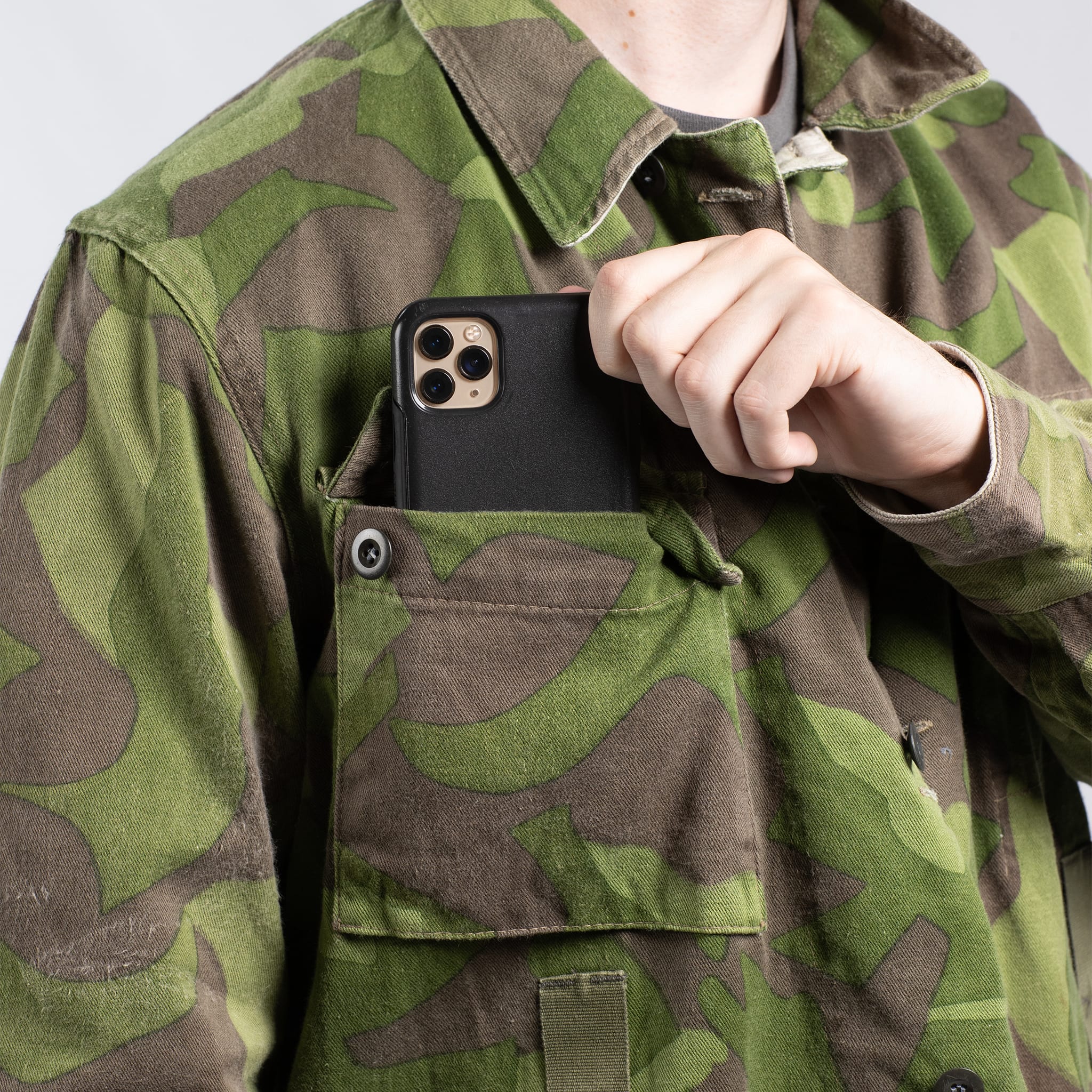 Finnish M62 Reversible Camo Field Shirt - Image 10