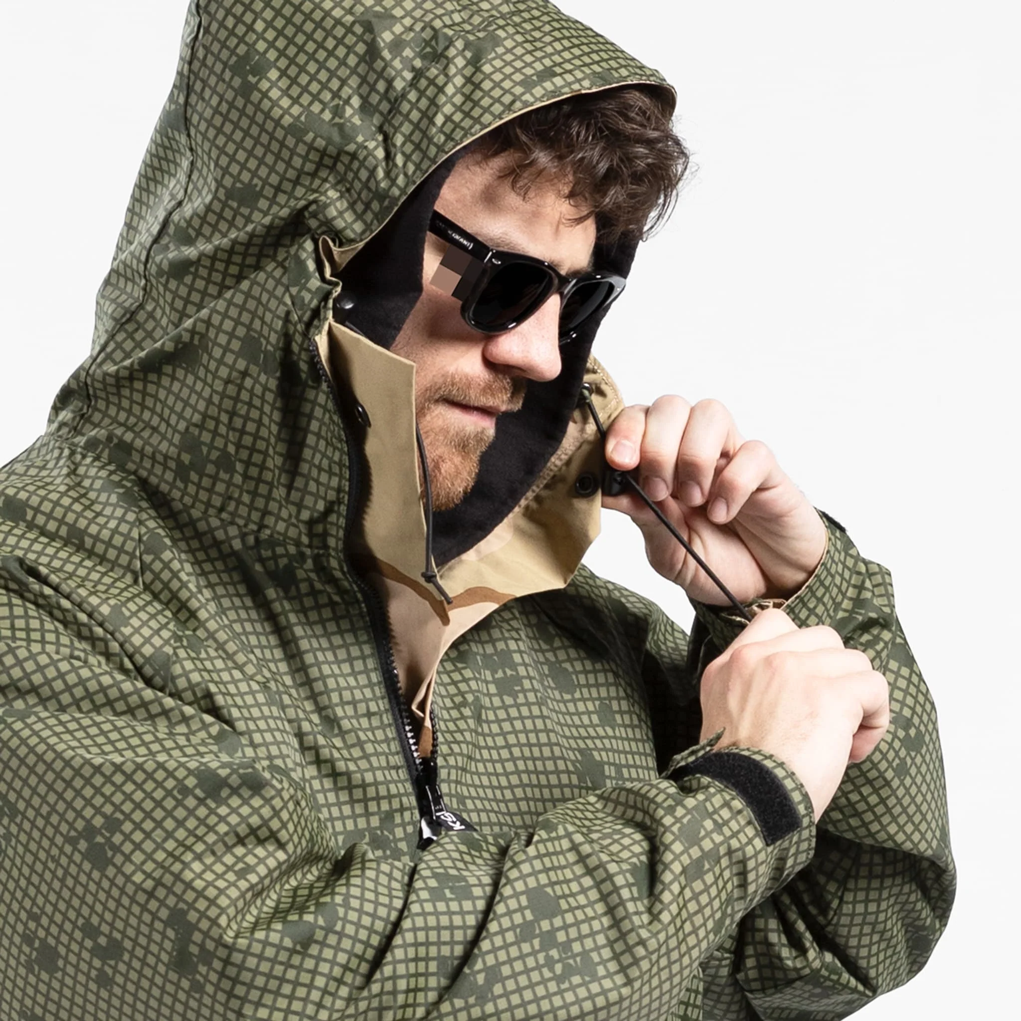 KSGI Reversible DNC/DCU Parka - Image 13