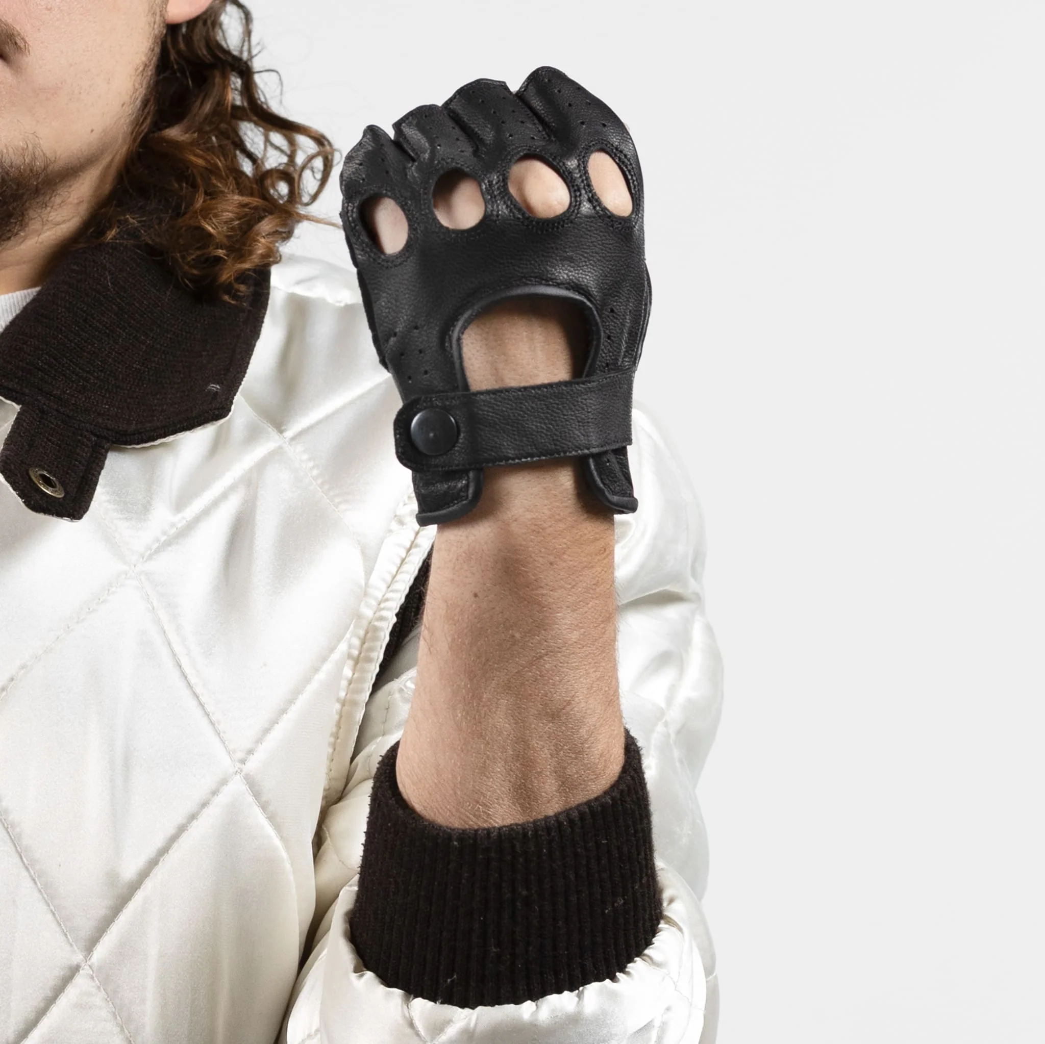 "Vodila" Leather Fingerless Driver Gloves - Image 9